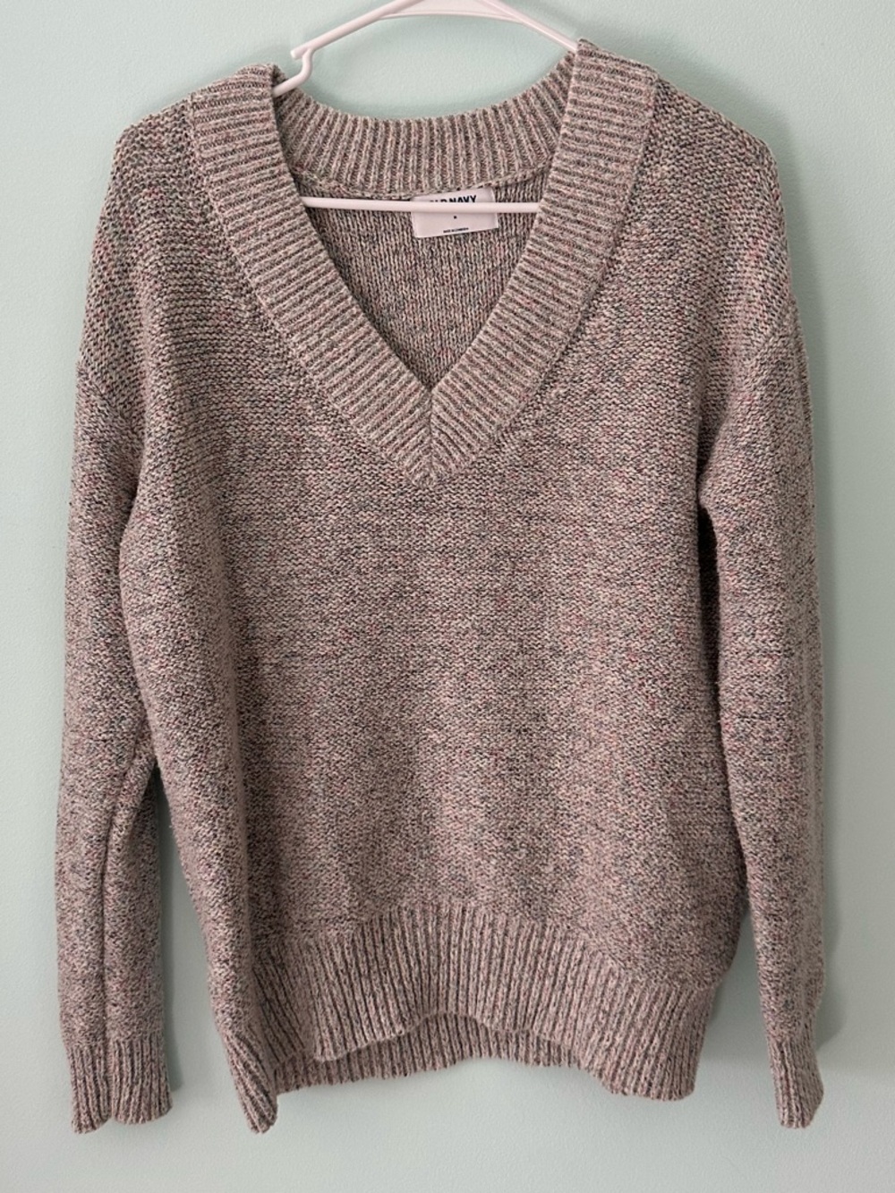 Old Navy Women's V-Neck Sweater in Gray Heather (pink, blue, green mix)